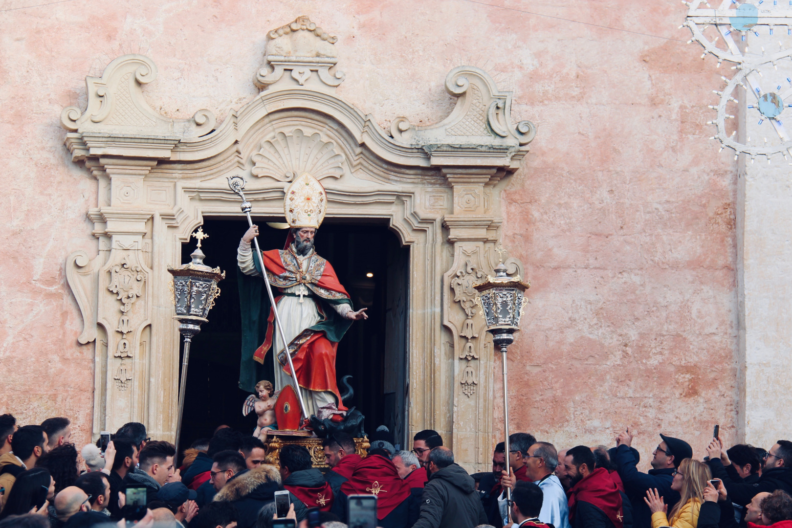 Festa Patronale Sant’Ippazio, Tiggiano Lecce, Puglia – 18 e 19 Gennaio