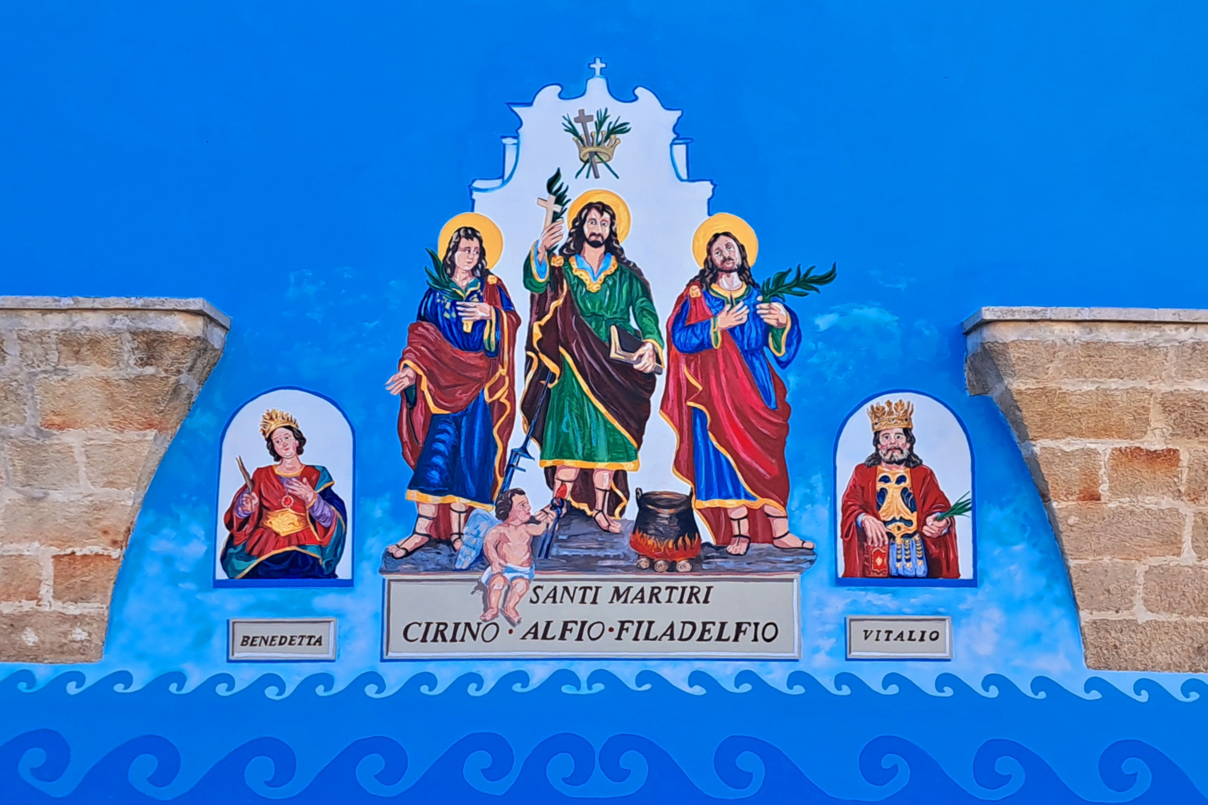 Vaste festeggia i suoi santi protettori Alfio, Filadelfio e Cirino, i tre santi nati nella piccola frazione sud salentina